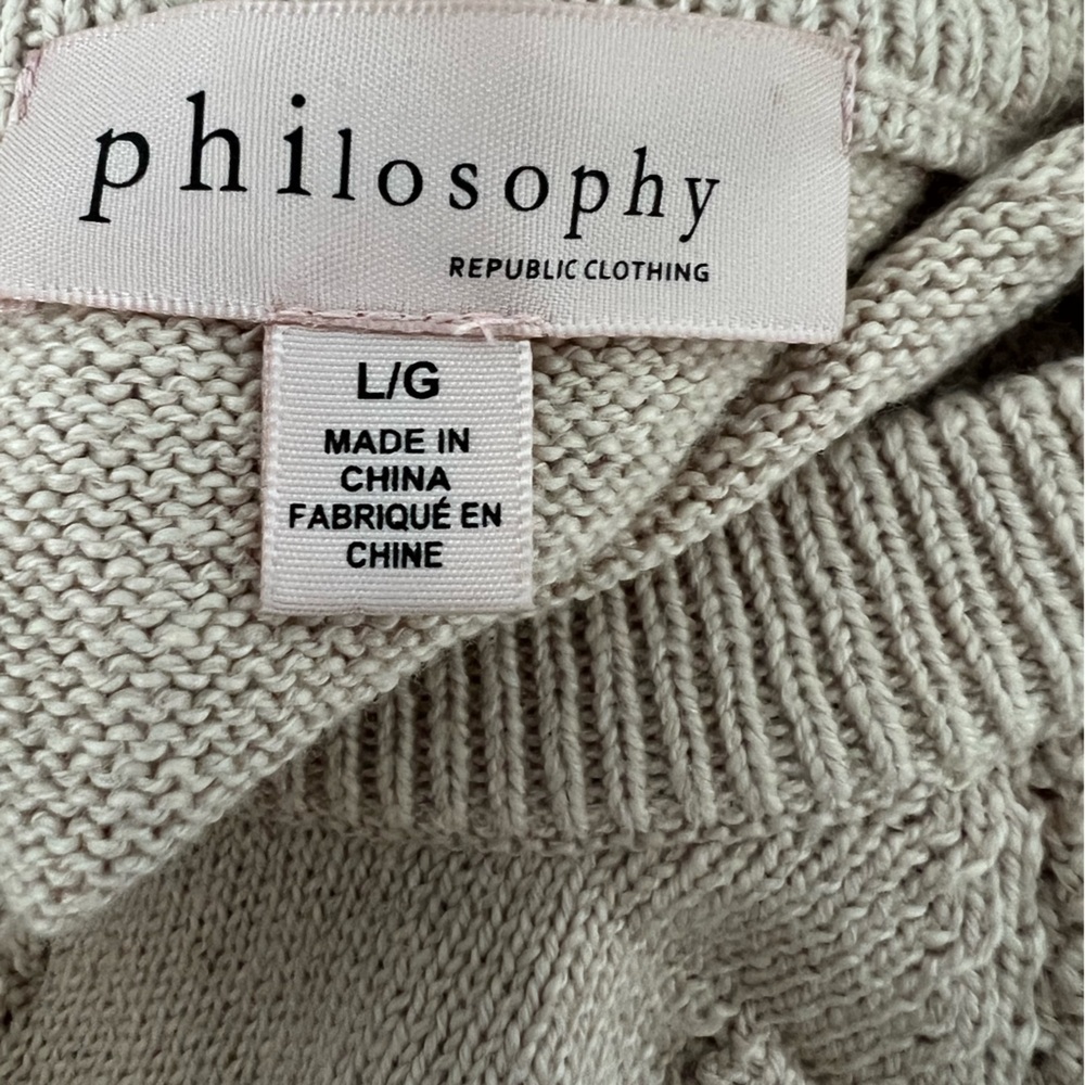 Philosophy Short Sleeve Seater Size Large Women’s. - Picture 4 of 4
